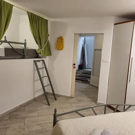 Holiday home House With A Parking Space - 17533 Novi Vinodolski